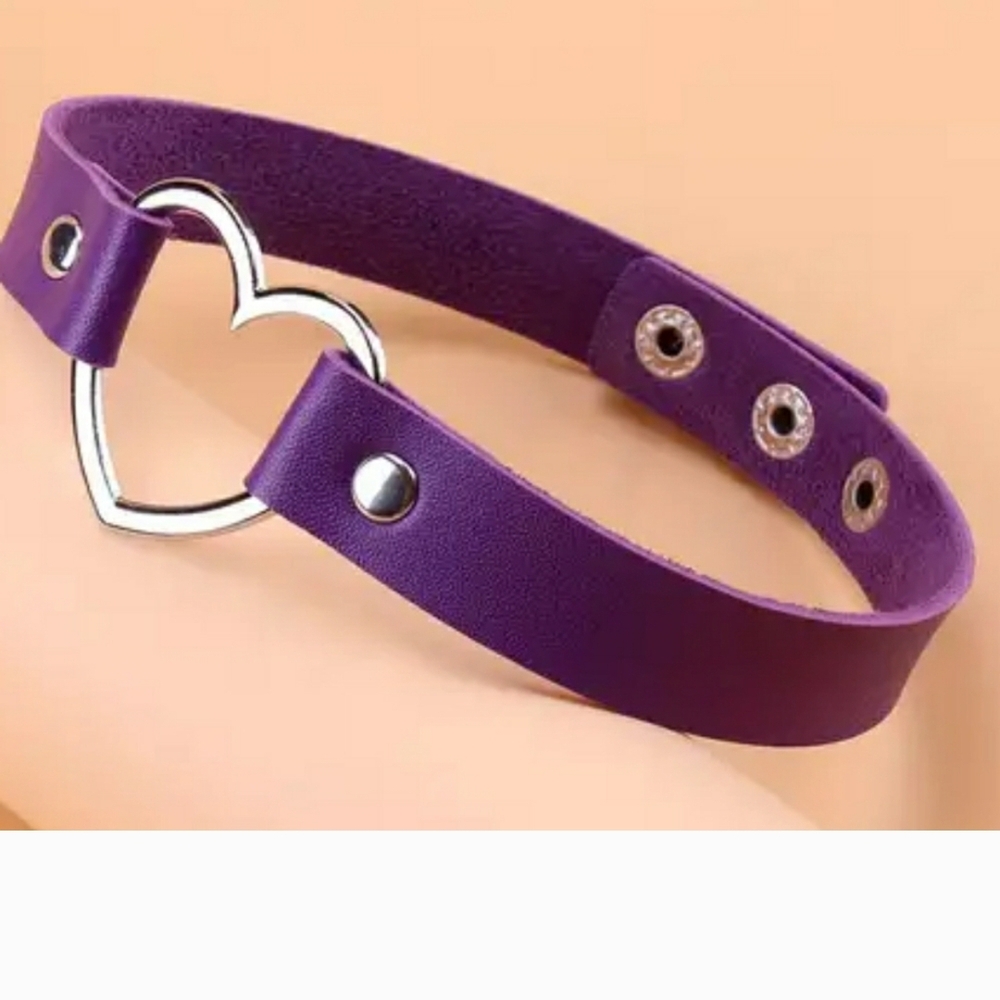 Purple Heart Choker Necklace